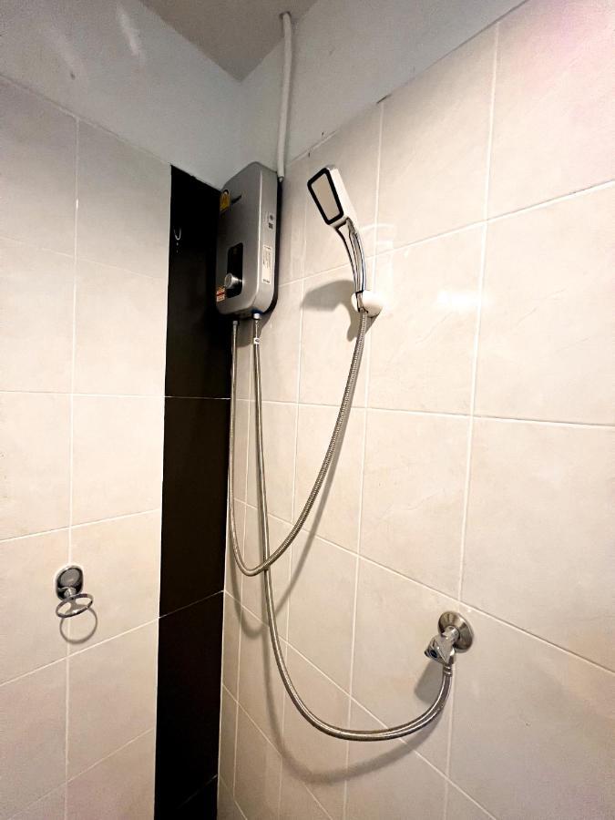 Baobab Hotel Patong Екстериор снимка