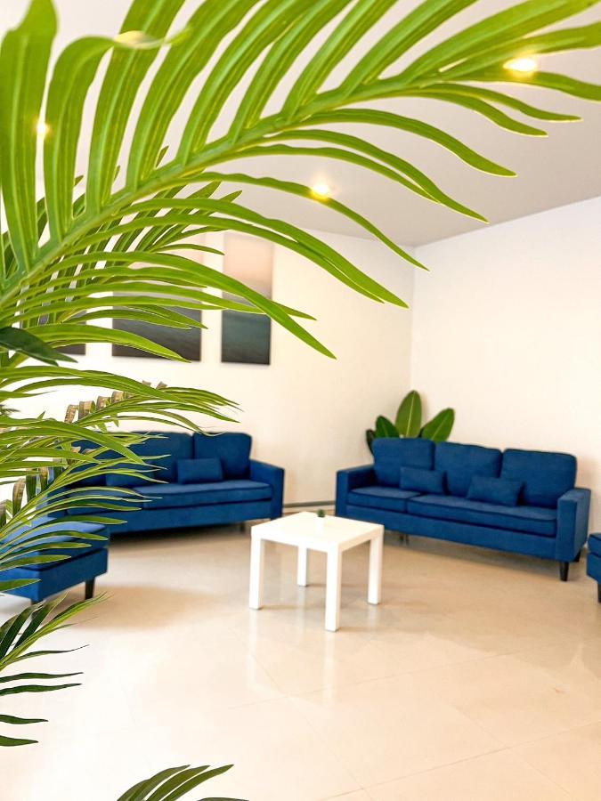 Baobab Hotel Patong Екстериор снимка