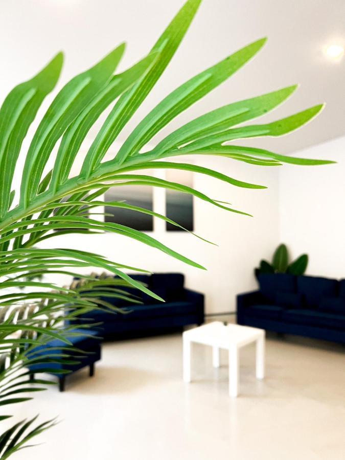 Baobab Hotel Patong Екстериор снимка